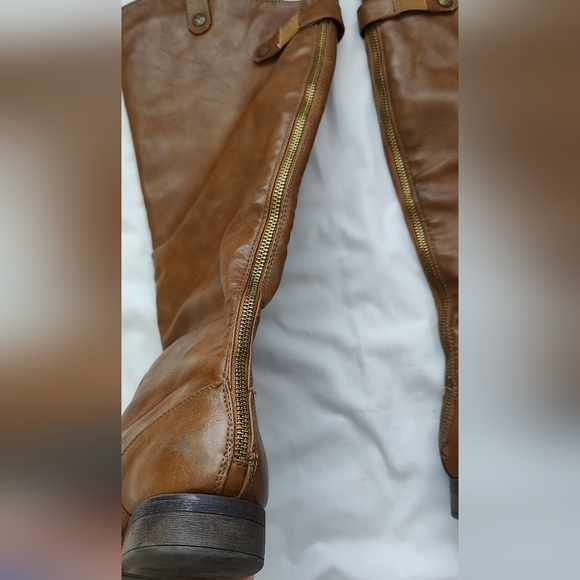 Outlooks Knee-High - Low Heel Boots - Size 8.5M - Picture 12 of 13